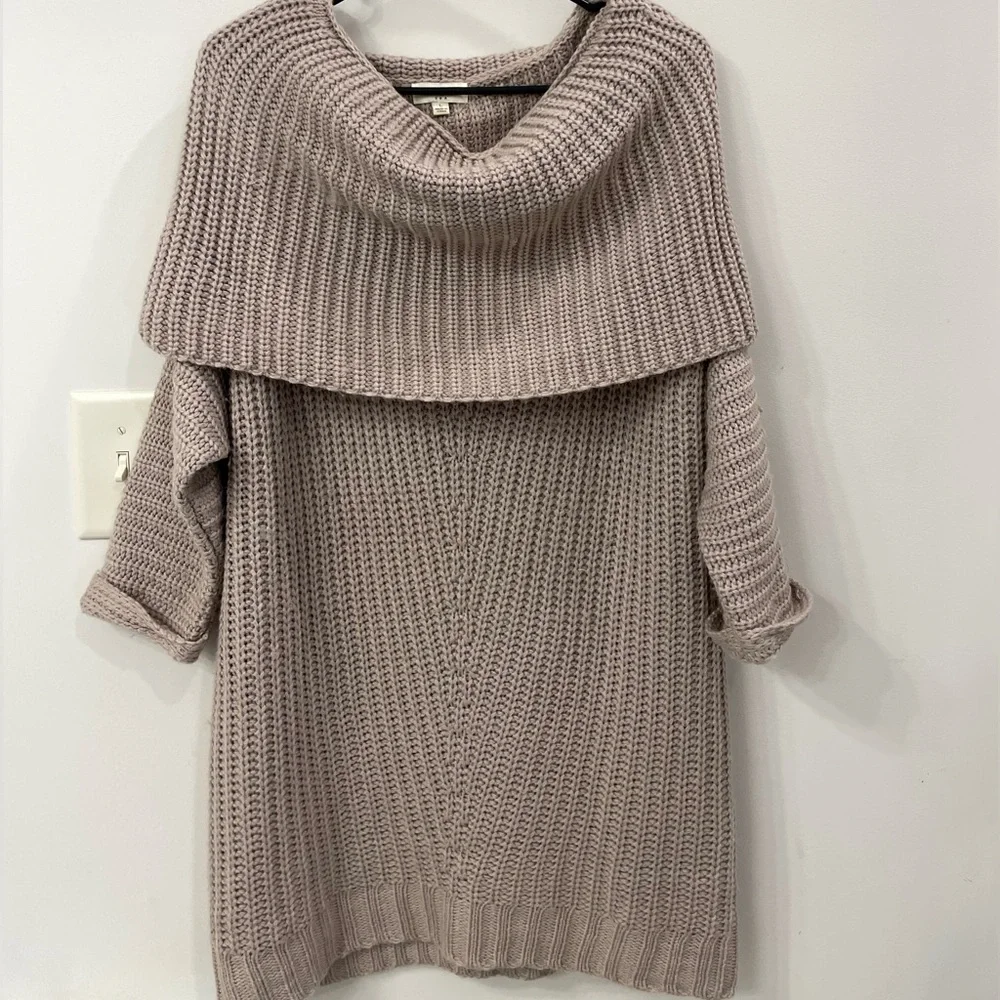 Umgee Oversized Mauve Cowl Neck Off the Shoulders Comfort Sweater Size Large - Picture 2 of 6